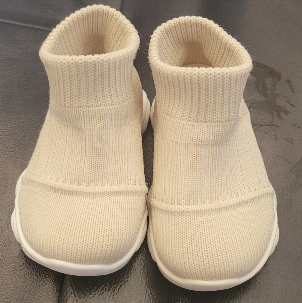 Sock sneakers